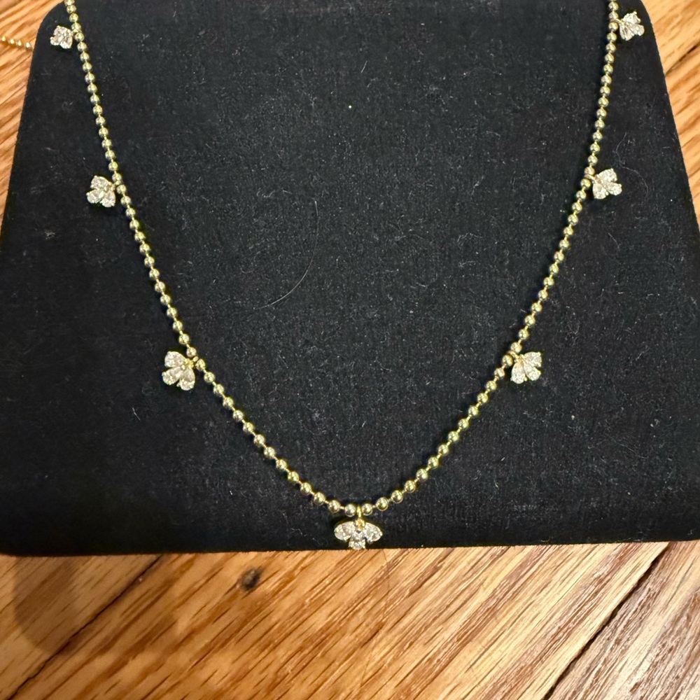 Diamond Clover Station Necklace – 14K Yellow Gold – Approx. 0.20 TCW - Picture 8 of 8